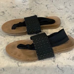 Dirty Laundry black sling sandal, size8.5.